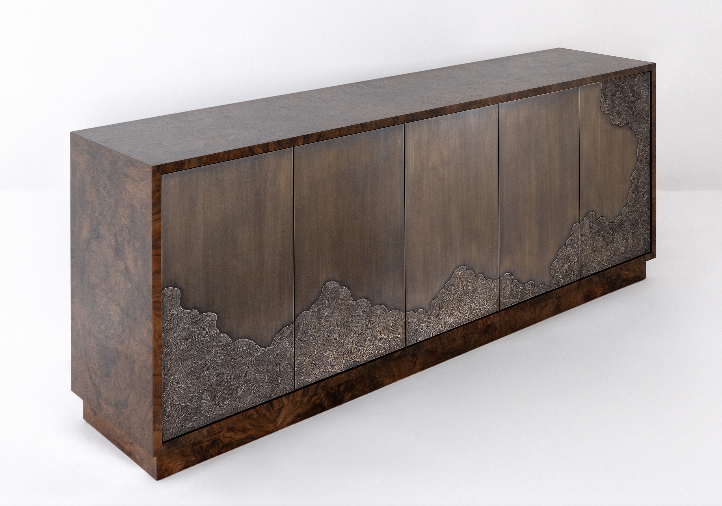 DeMuro Das - NAMI CABINET II (5 DOOR)